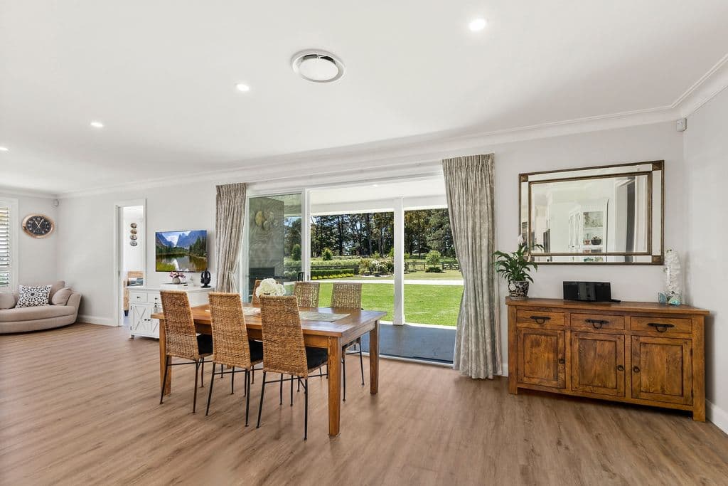 76  Challoner Rise, Renwick - Thumbnail 6