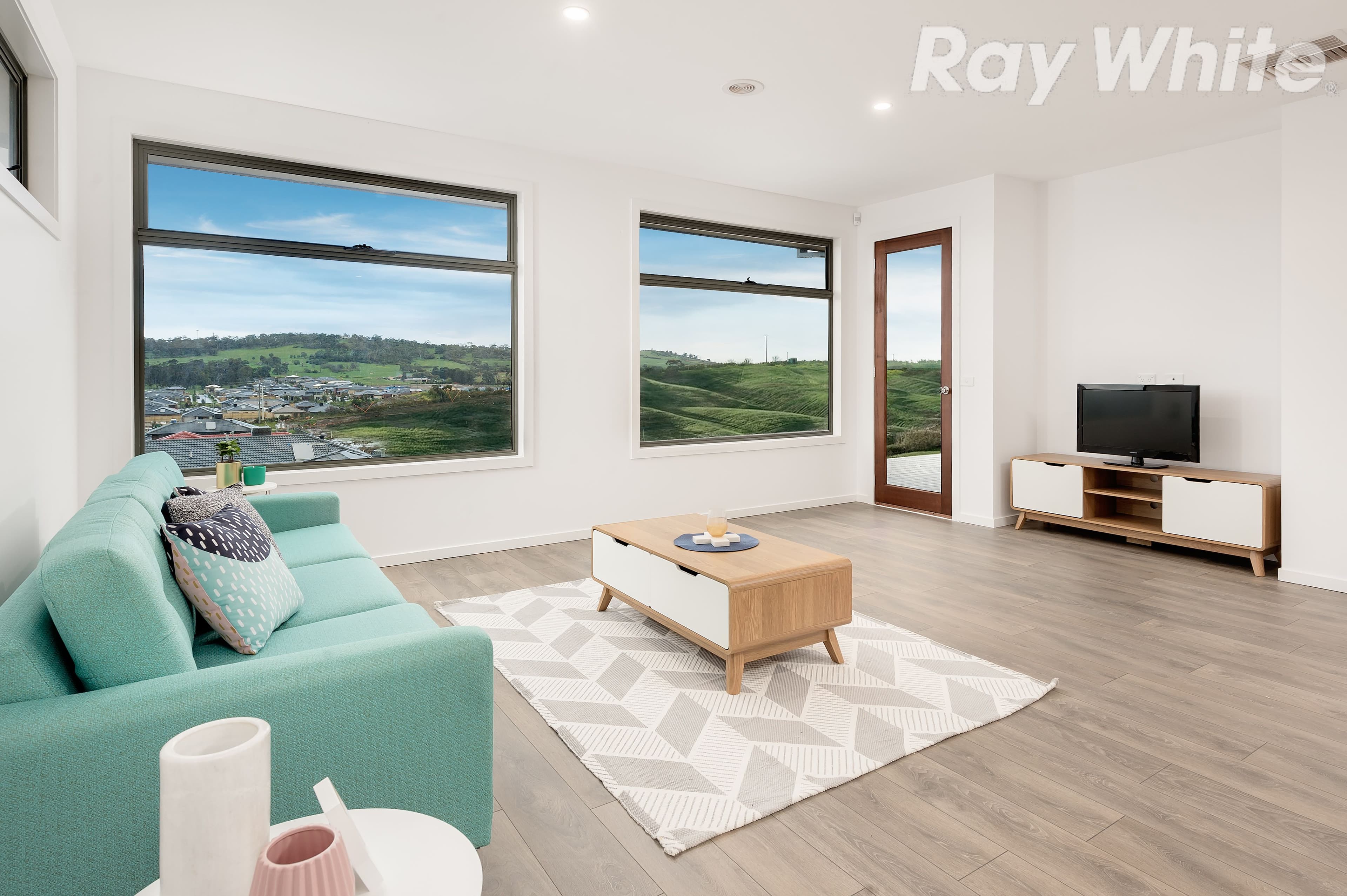 103 Langdon Drive, Mernda VIC 3754, Mernda - Thumbnail 4