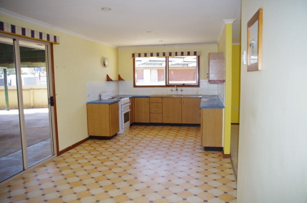 7 Carnie Street, BARMERA SA 5345, Barmera - Thumbnail 2