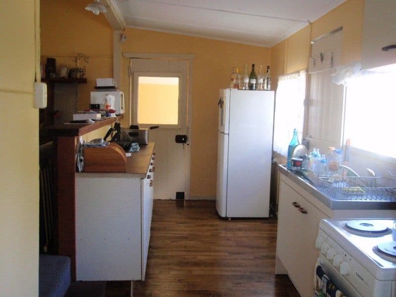 42 Wilga Avenue, WARWICK QLD 4370, Warwick - Thumbnail 5