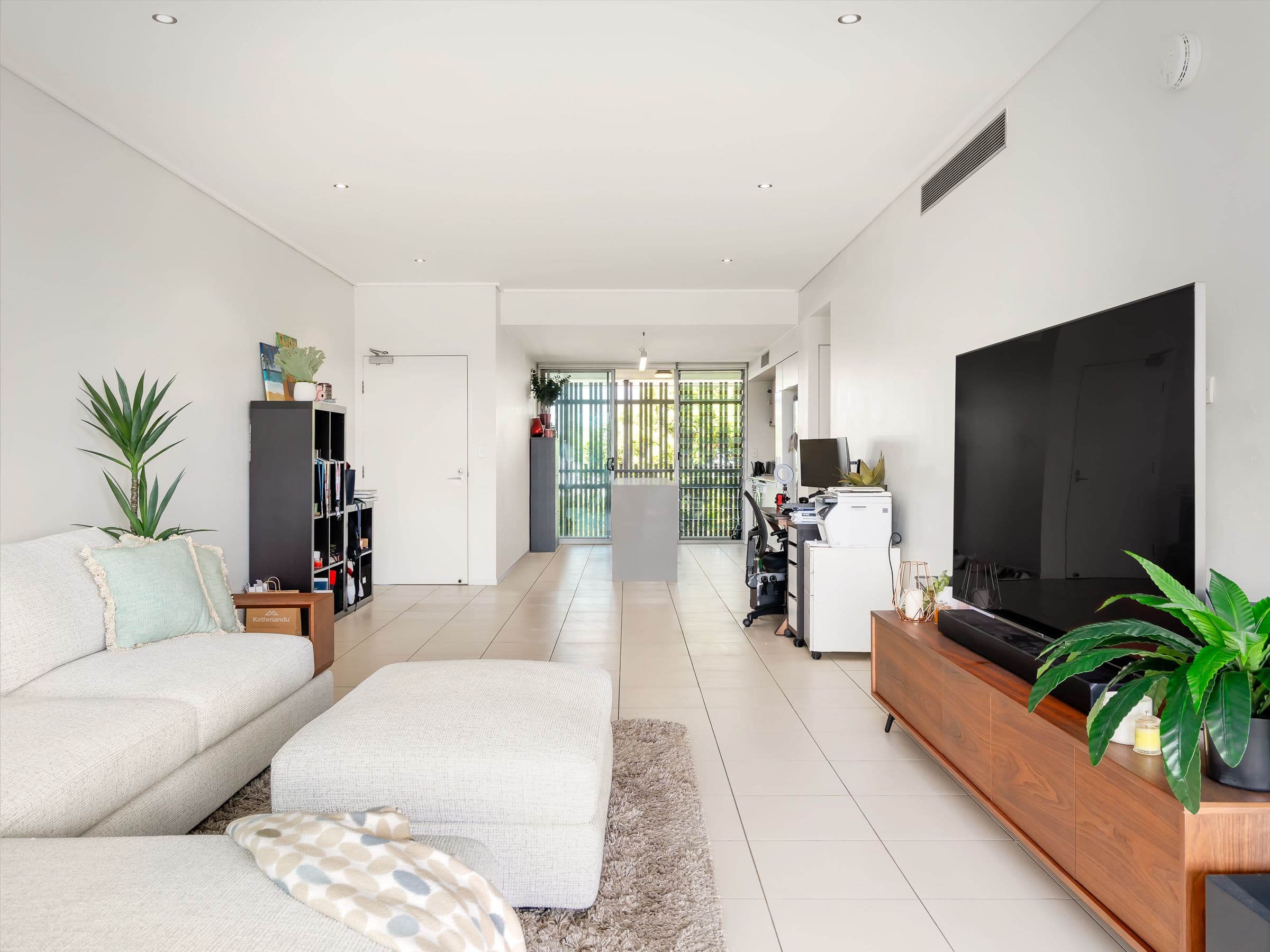 16 Waterline Crescent, Bulimba QLD 4171, Bulimba - Thumbnail 3