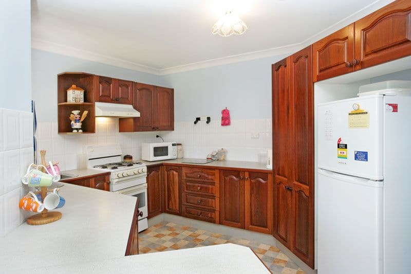 12 Charlotte Close, BATEAU BAY NSW 2261, Bateau Bay - Thumbnail 2