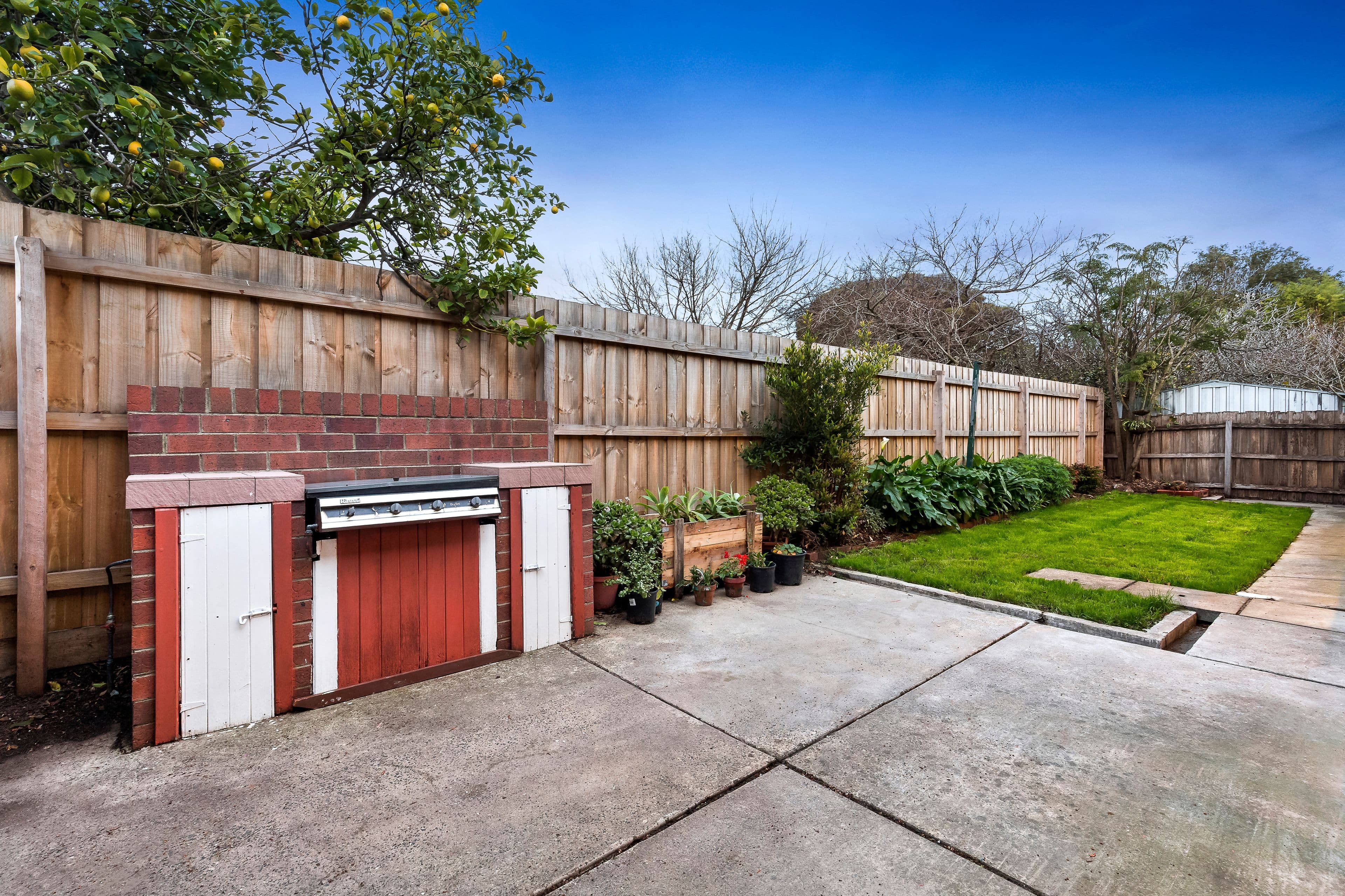 10 Harlington Street, Clayton VIC 3168, Clayton - Thumbnail 2