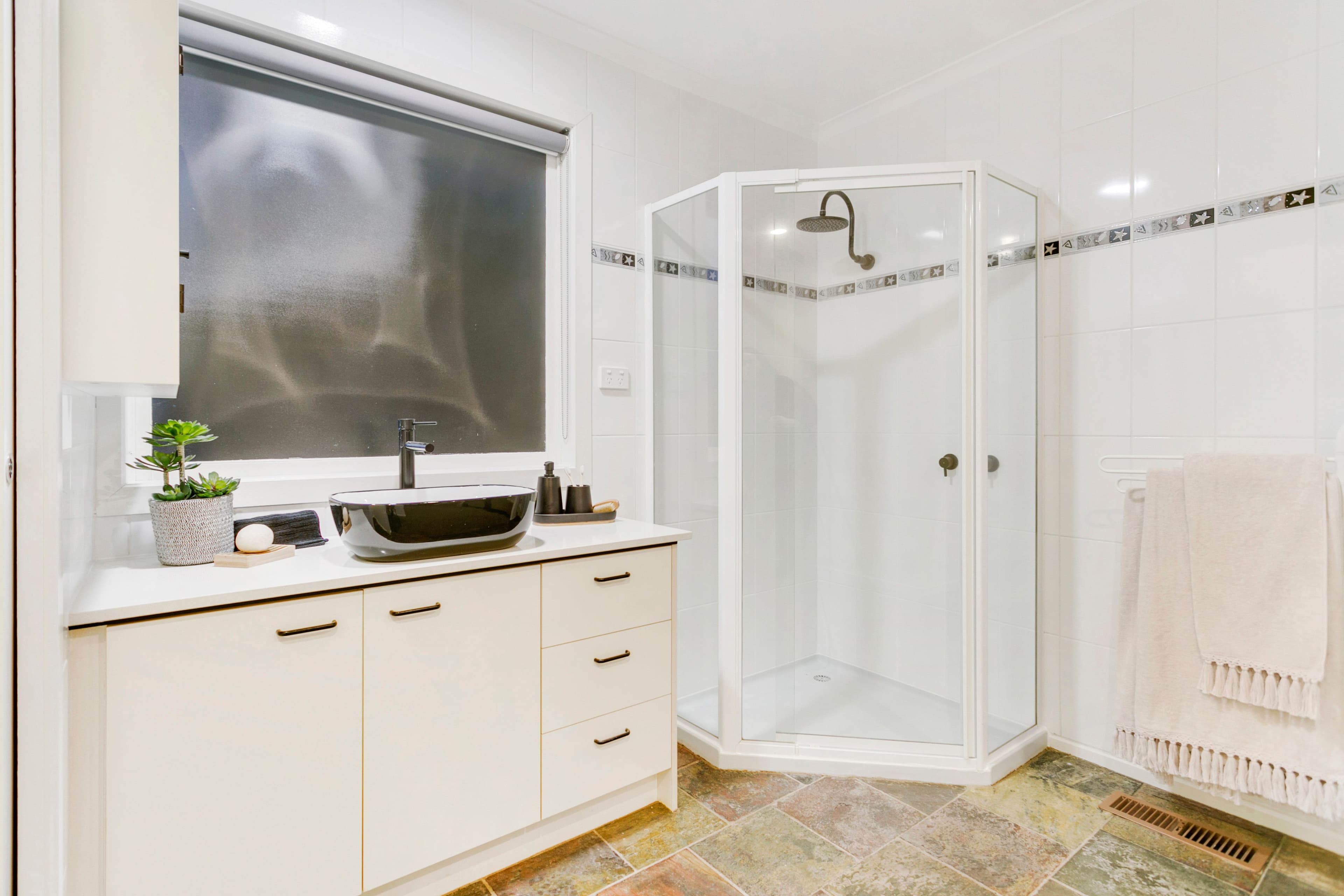 5 Brigantine Court, Frankston VIC 3199, Frankston - Thumbnail 7