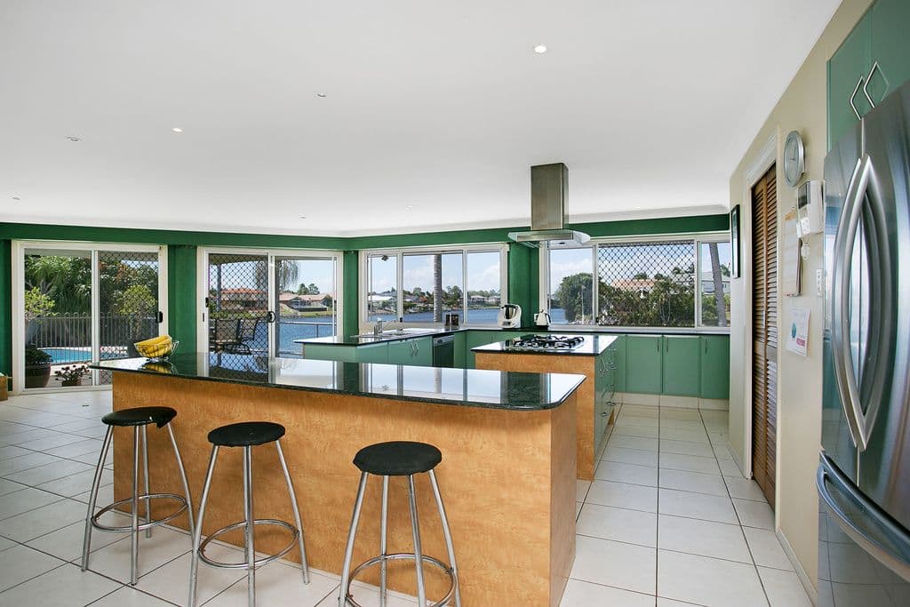 59 Montevideo Drive, Clear Island Waters QLD 4226, Clear Island Waters - Thumbnail 6