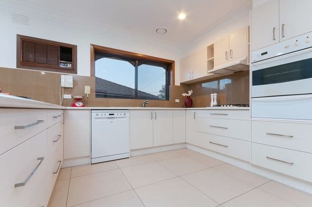 36 Maxwell Street, Lalor VIC 3075, Lalor - Thumbnail 5