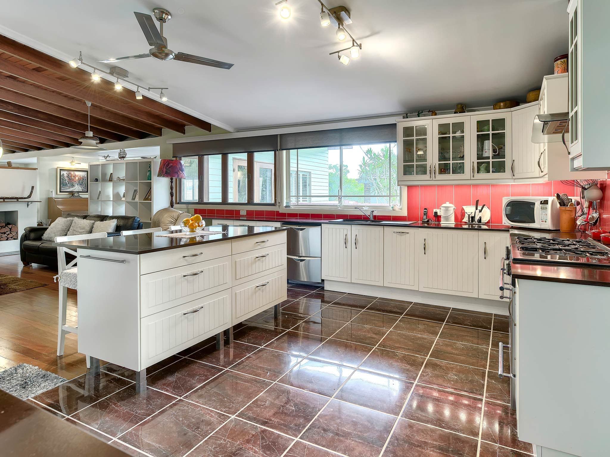 233 Maundrell Terrace, Aspley QLD 4034, Aspley - Thumbnail 5