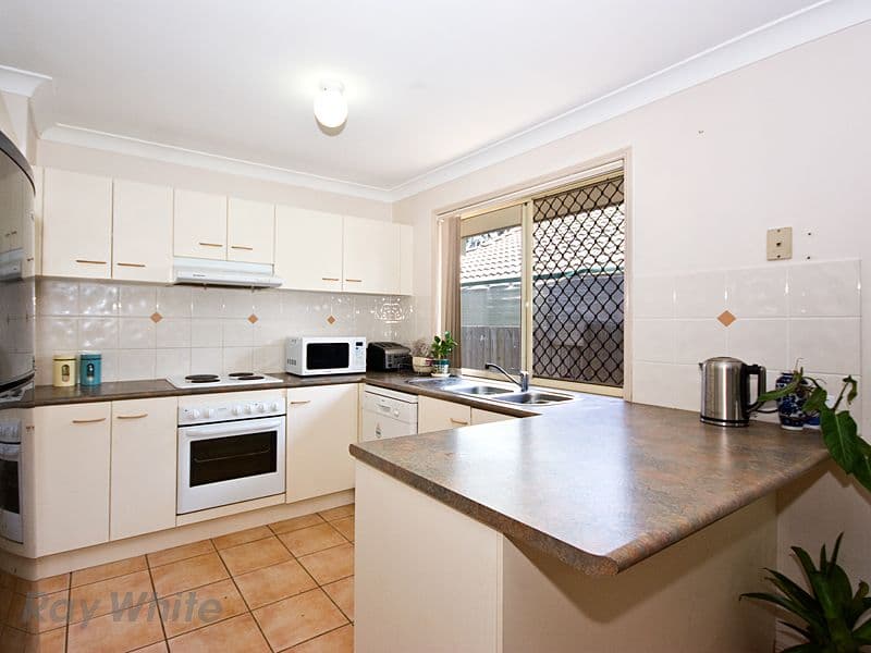 26 Columbus Place, FOREST LAKE QLD 4078, Forest Lake - Thumbnail 2