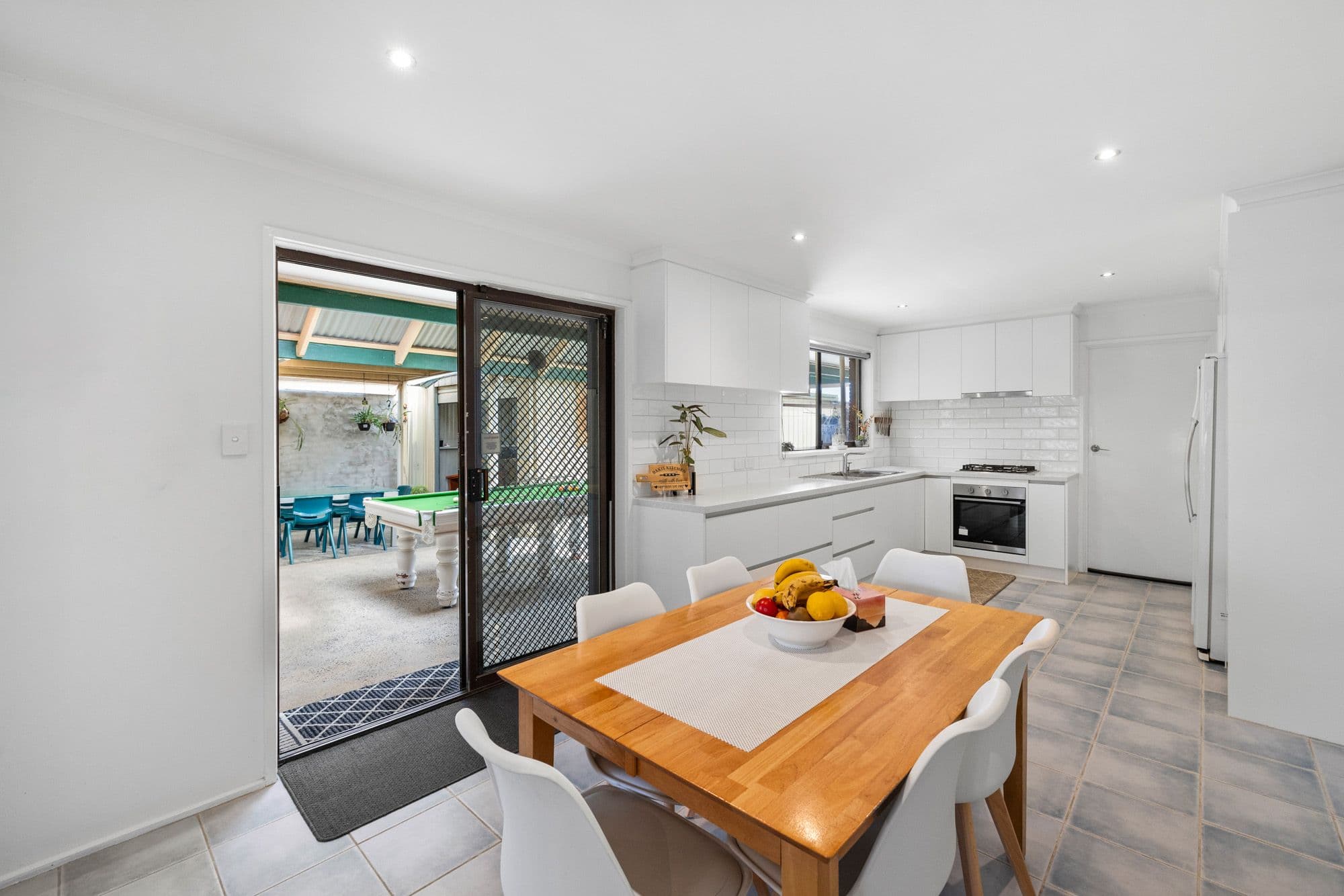 4 Molden Court, Kings Park VIC 3021, Kings Park - Thumbnail 3