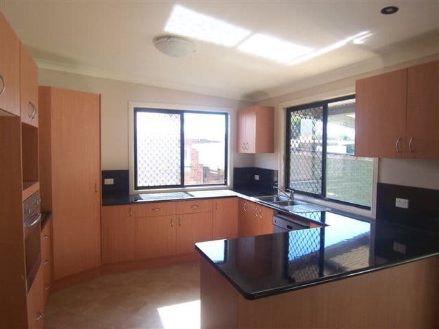 12  Ranfurley Street, NEWTOWN QLD 4350, Newtown - Thumbnail 2