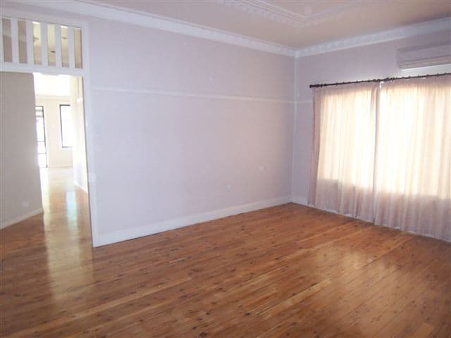 12  Ranfurley Street, NEWTOWN QLD 4350, Newtown - Thumbnail 4