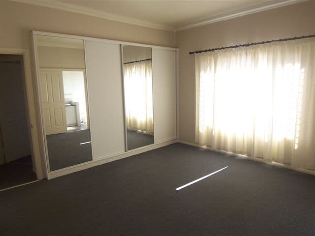 12  Ranfurley Street, NEWTOWN QLD 4350, Newtown - Thumbnail 6