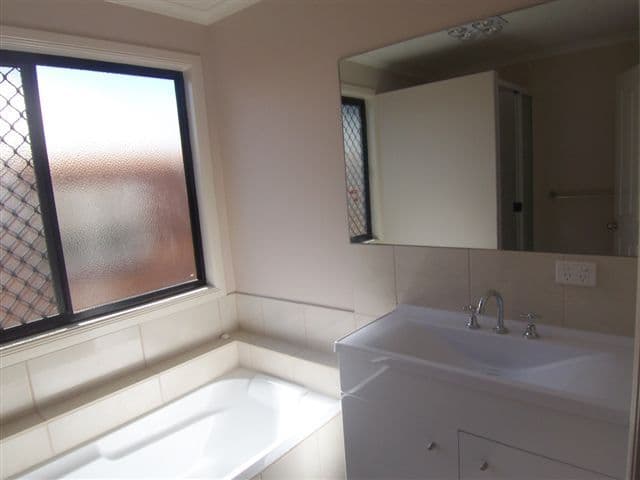 12  Ranfurley Street, NEWTOWN QLD 4350, Newtown - Thumbnail 8