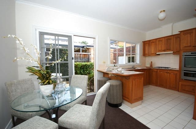 18 Baldwin Road, Blackburn VIC 3130, Blackburn - Thumbnail 3