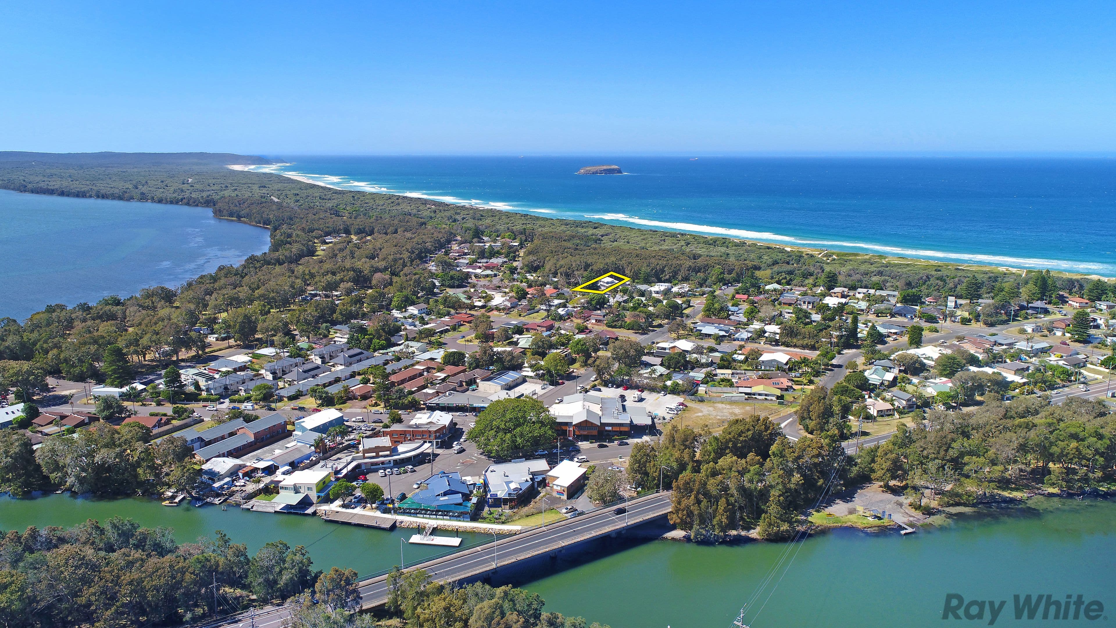 18 Ourringo Street, Budgewoi - Thumbnail 2