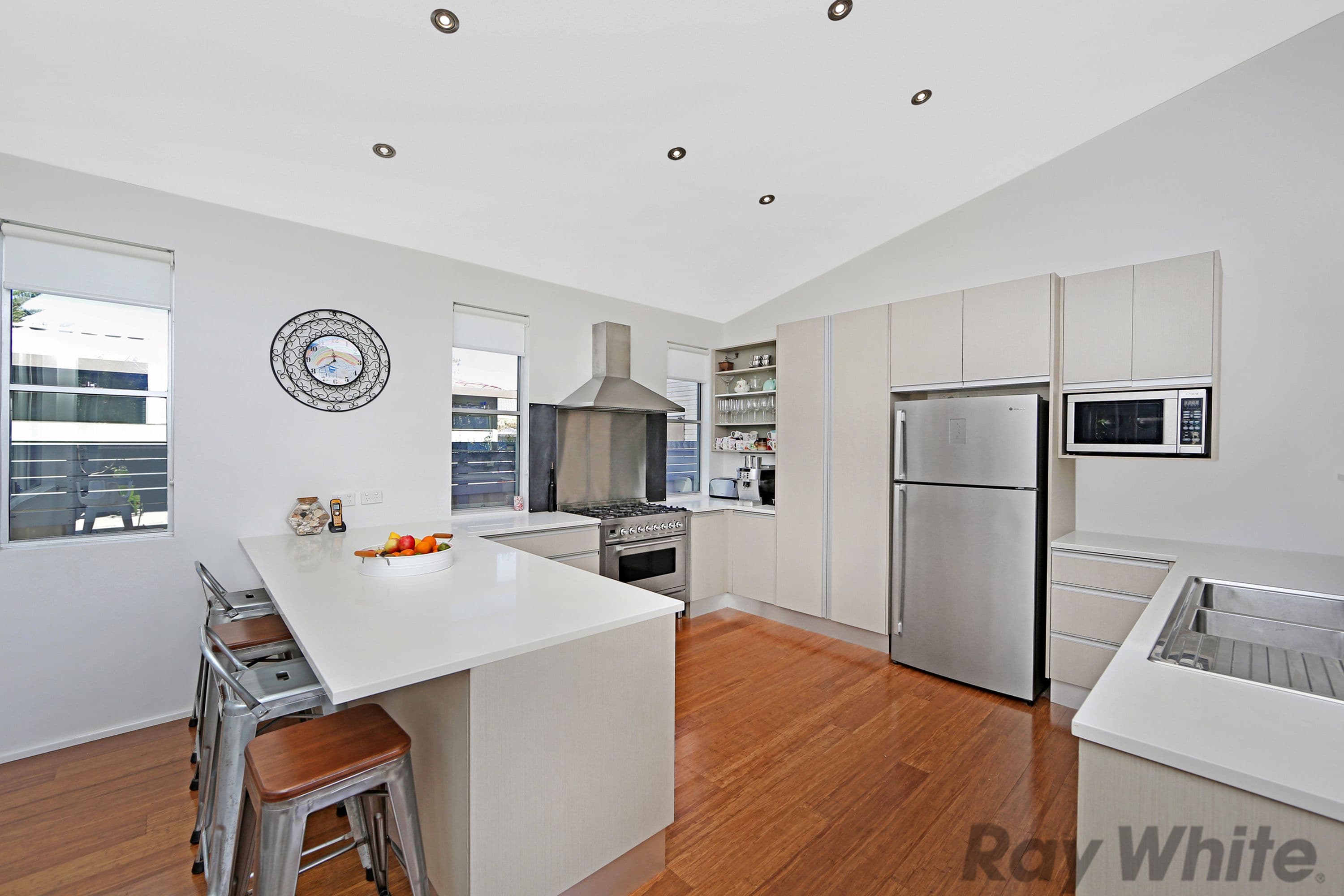 18 Ourringo Street, Budgewoi - Thumbnail 3