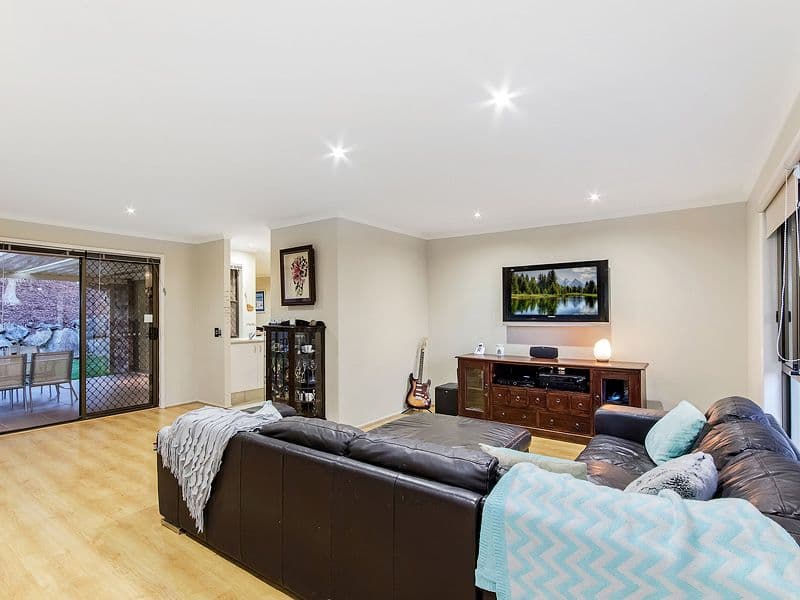 5 Musical Court, Oxenford QLD 4210, Oxenford - Thumbnail 4