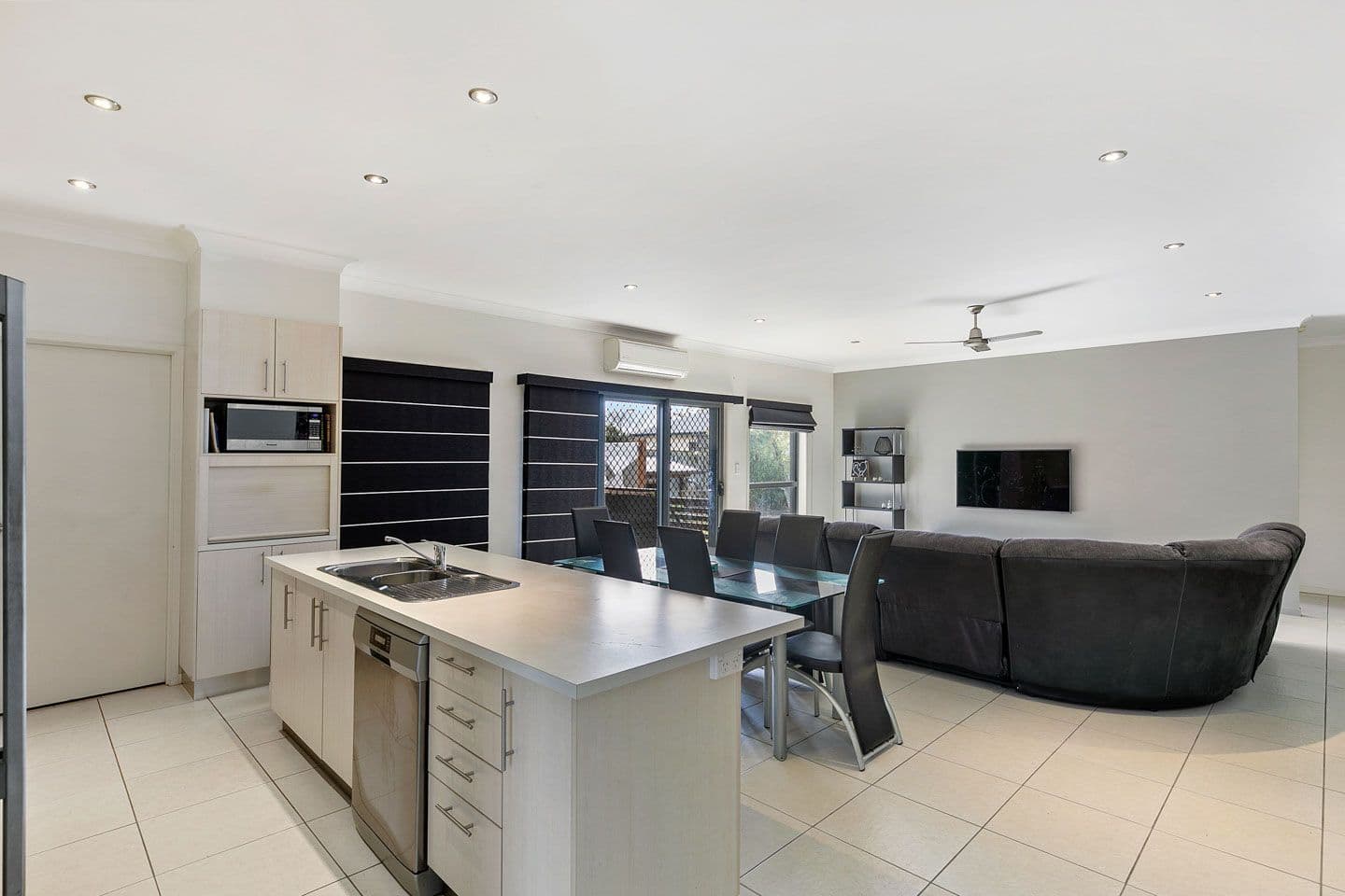 5 Bay Park Road, Wondunna QLD 4655, Wondunna - Thumbnail 5