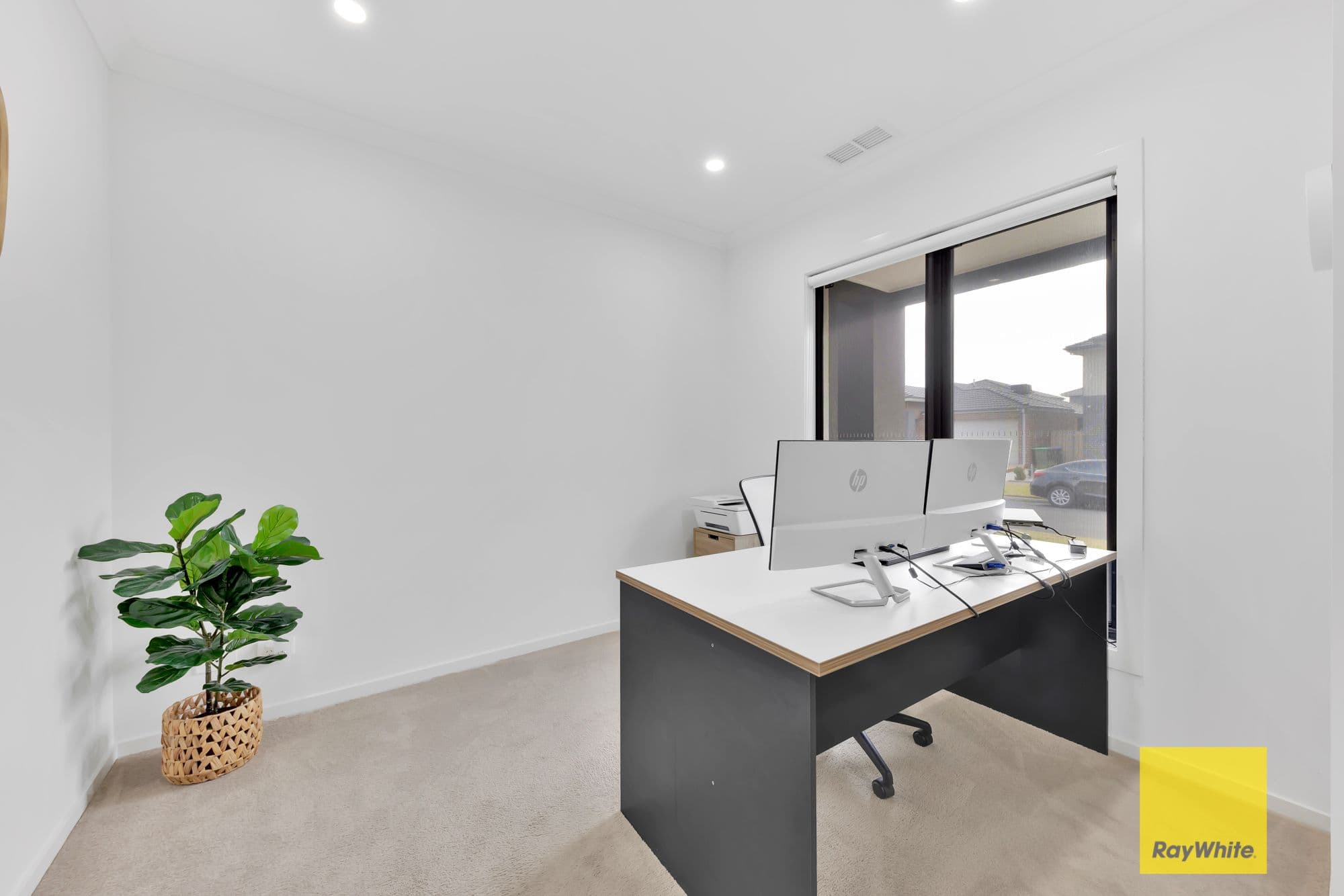 11 Ditmars Avenue, Point Cook VIC 3030, Point Cook - Thumbnail 5