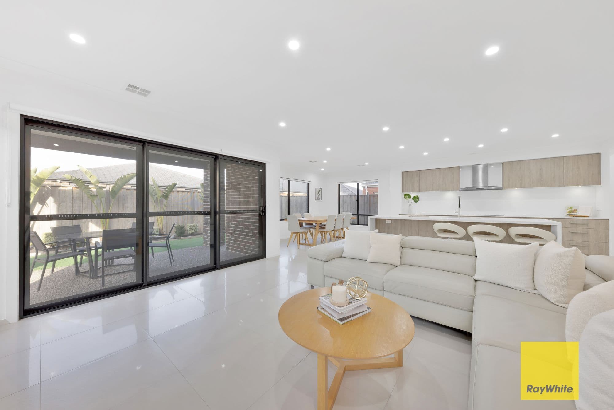 11 Ditmars Avenue, Point Cook VIC 3030, Point Cook - Thumbnail 8