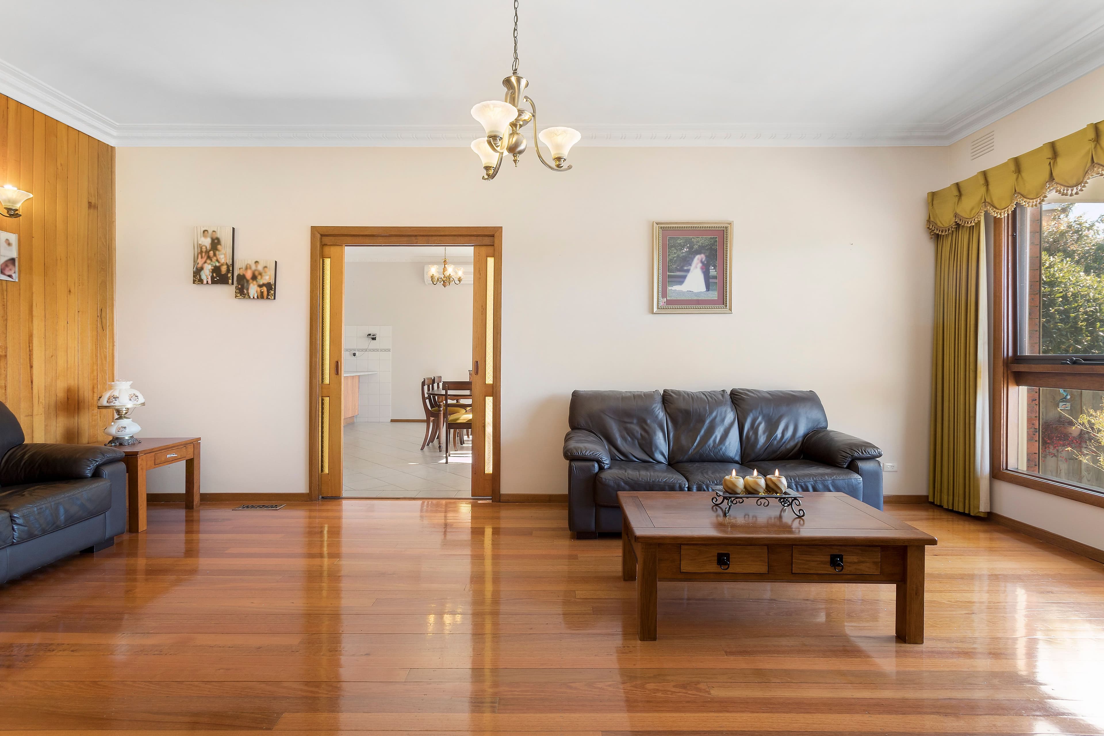 10 Chestnut Place, Chadstone VIC 3148, Chadstone - Thumbnail 2