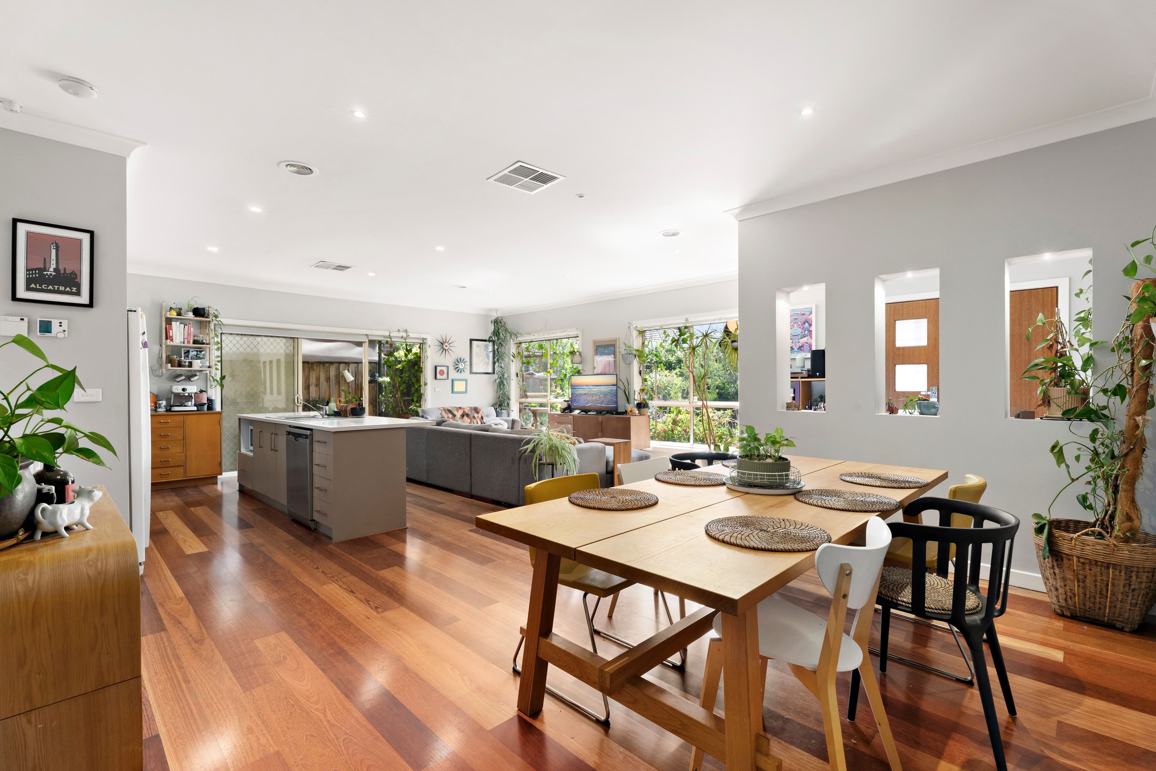 13 Hall Street, Sunshine West VIC 3020, Sunshine West - Thumbnail 2