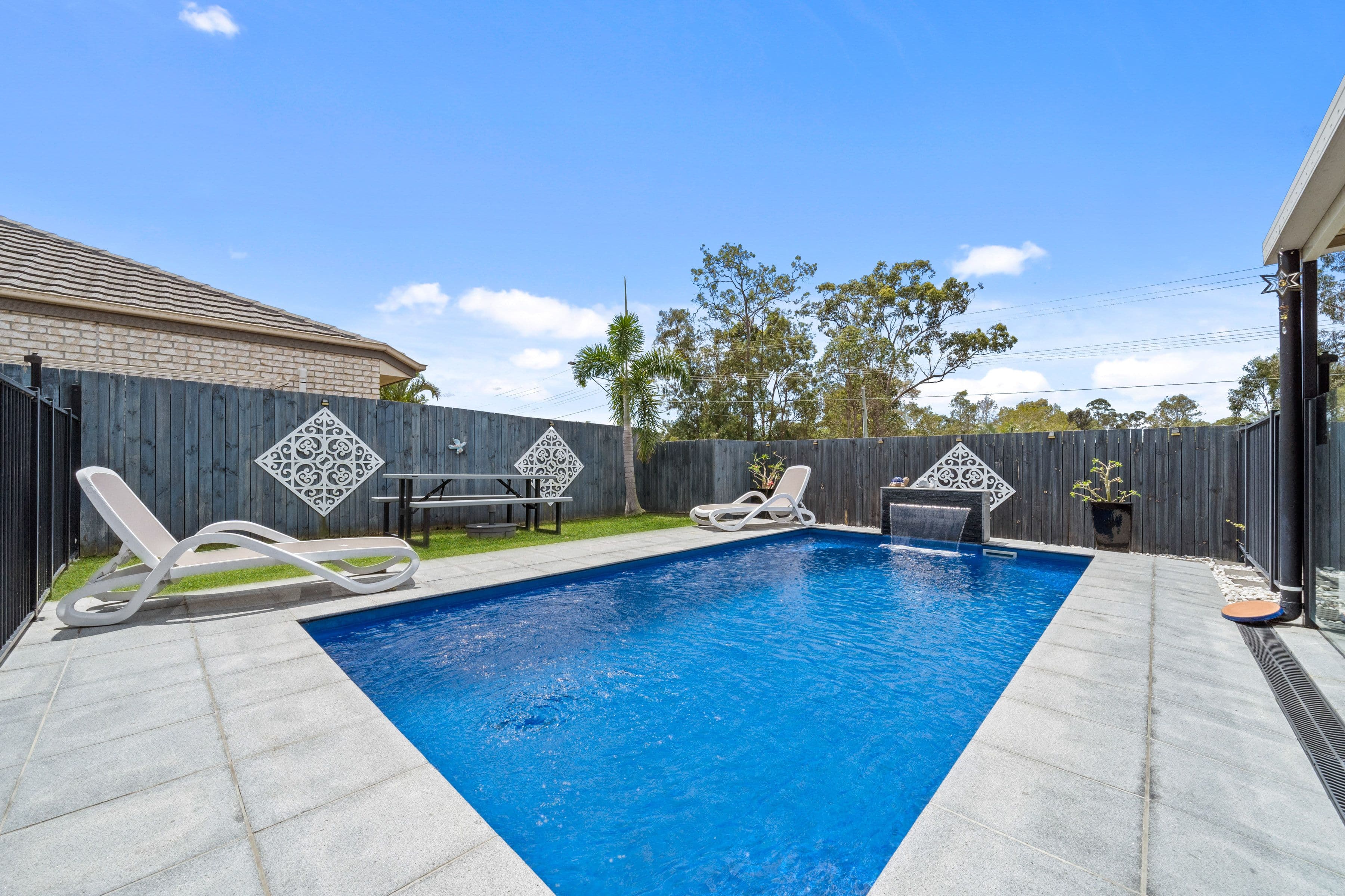 8 Marigold Avenue, Regents Park QLD 4118, Regents Park - Thumbnail 2