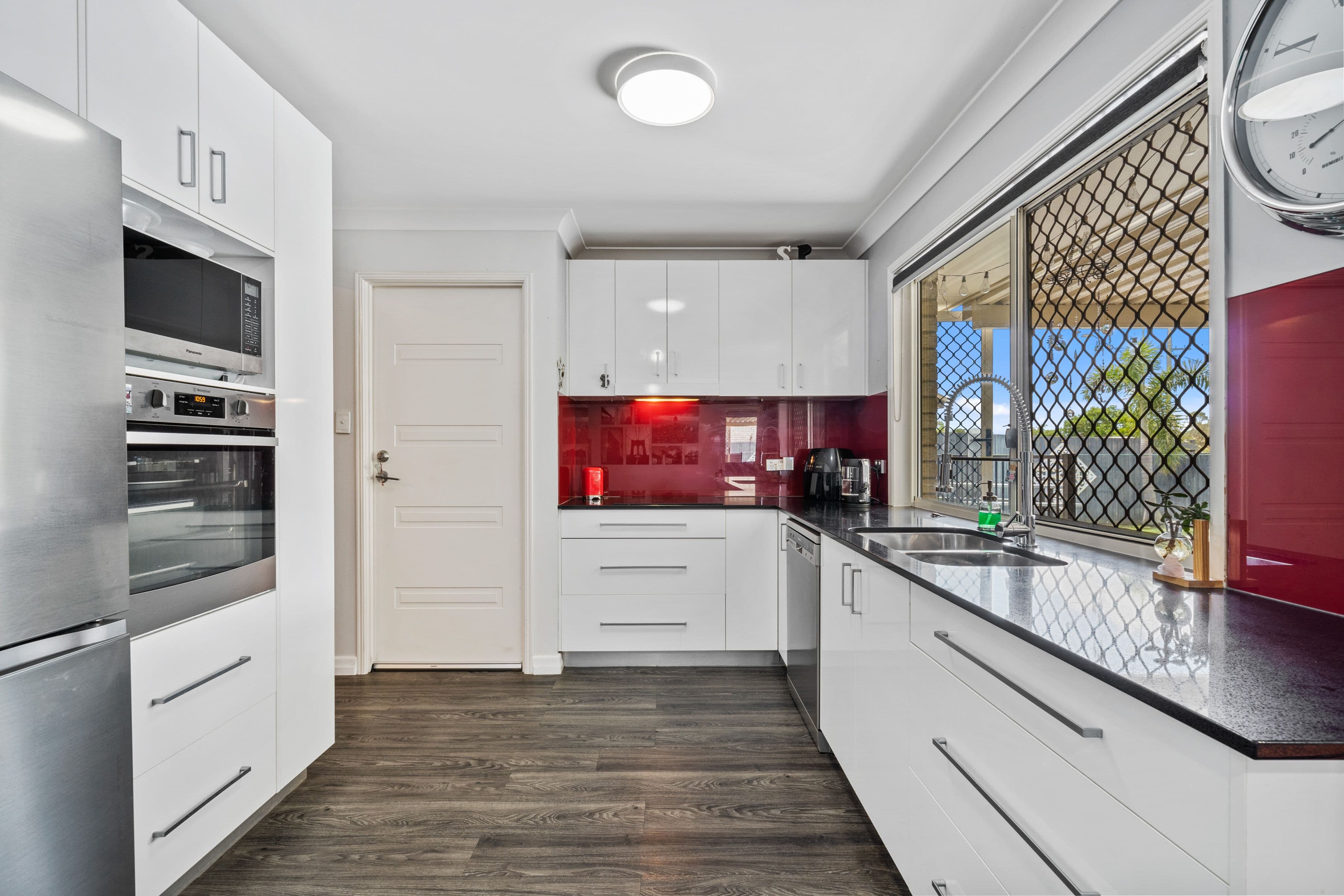 8 Marigold Avenue, Regents Park QLD 4118, Regents Park - Thumbnail 5