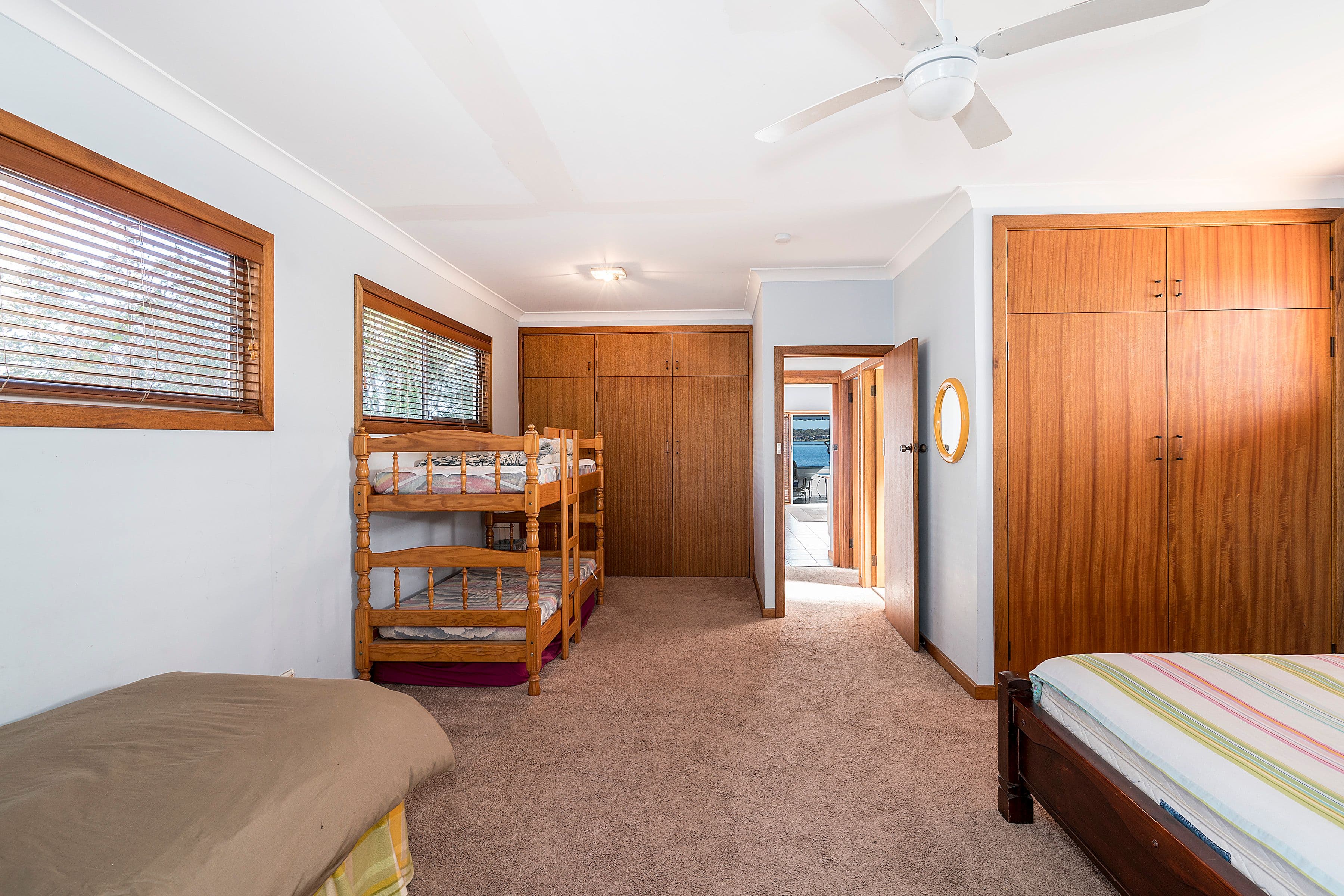 96 Marine Parade, Nords Wharf - Thumbnail 8
