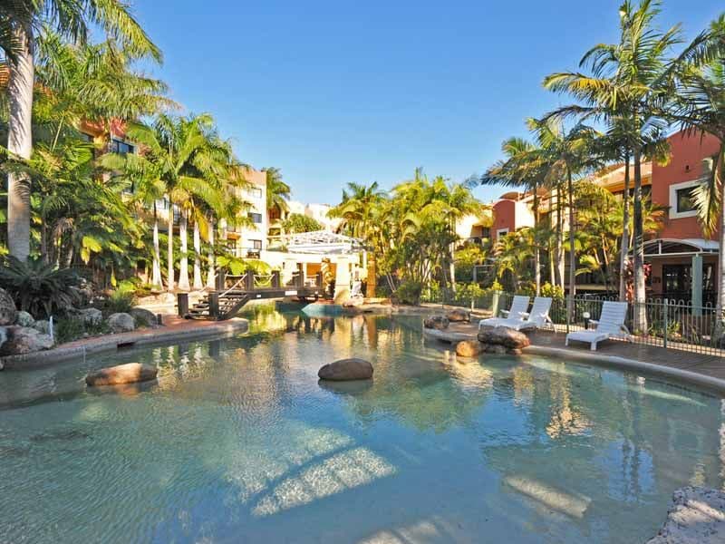 B19 Great Hall Drive, MIAMI QLD 4220, Miami - Thumbnail 2