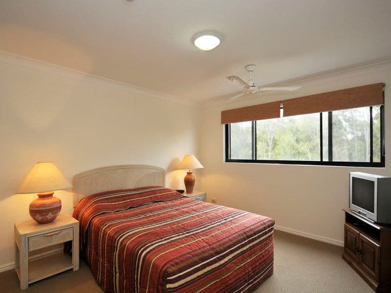 B19 Great Hall Drive, MIAMI QLD 4220, Miami - Thumbnail 3