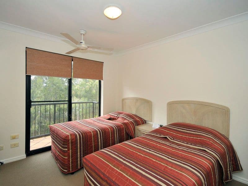 B19 Great Hall Drive, MIAMI QLD 4220, Miami - Thumbnail 4