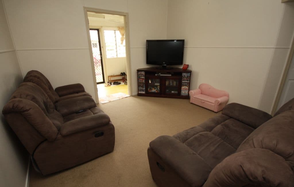 36 Alice Street, AYR QLD 4807, Ayr - Thumbnail 3