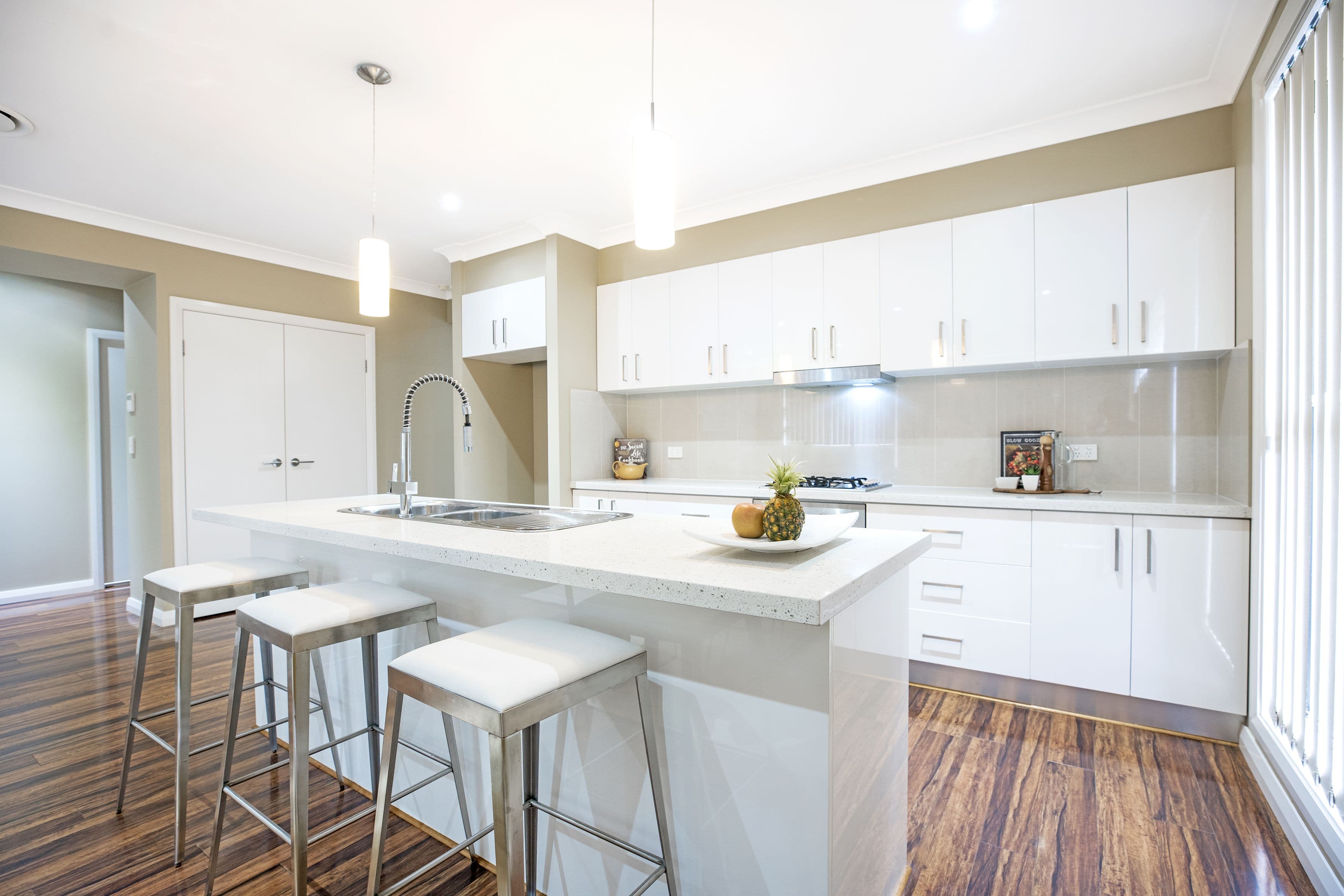 9 Oriri Avenue, Glenmore Park - Thumbnail 2