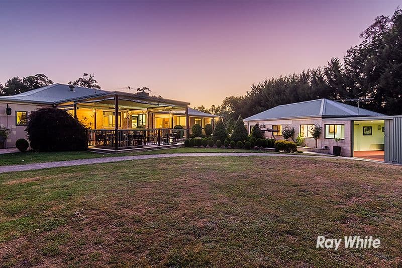 1 Cloverdale Lane, Lysterfield South VIC 3156, Lysterfield South - Thumbnail 5