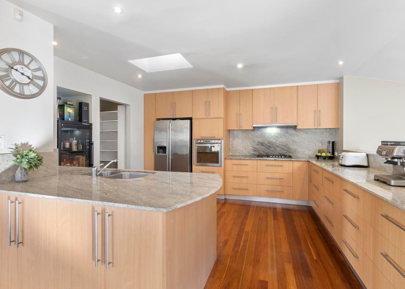 9 Bluegum Crescent, Frenchs Forest NSW 2086, Frenchs Forest - Thumbnail 5