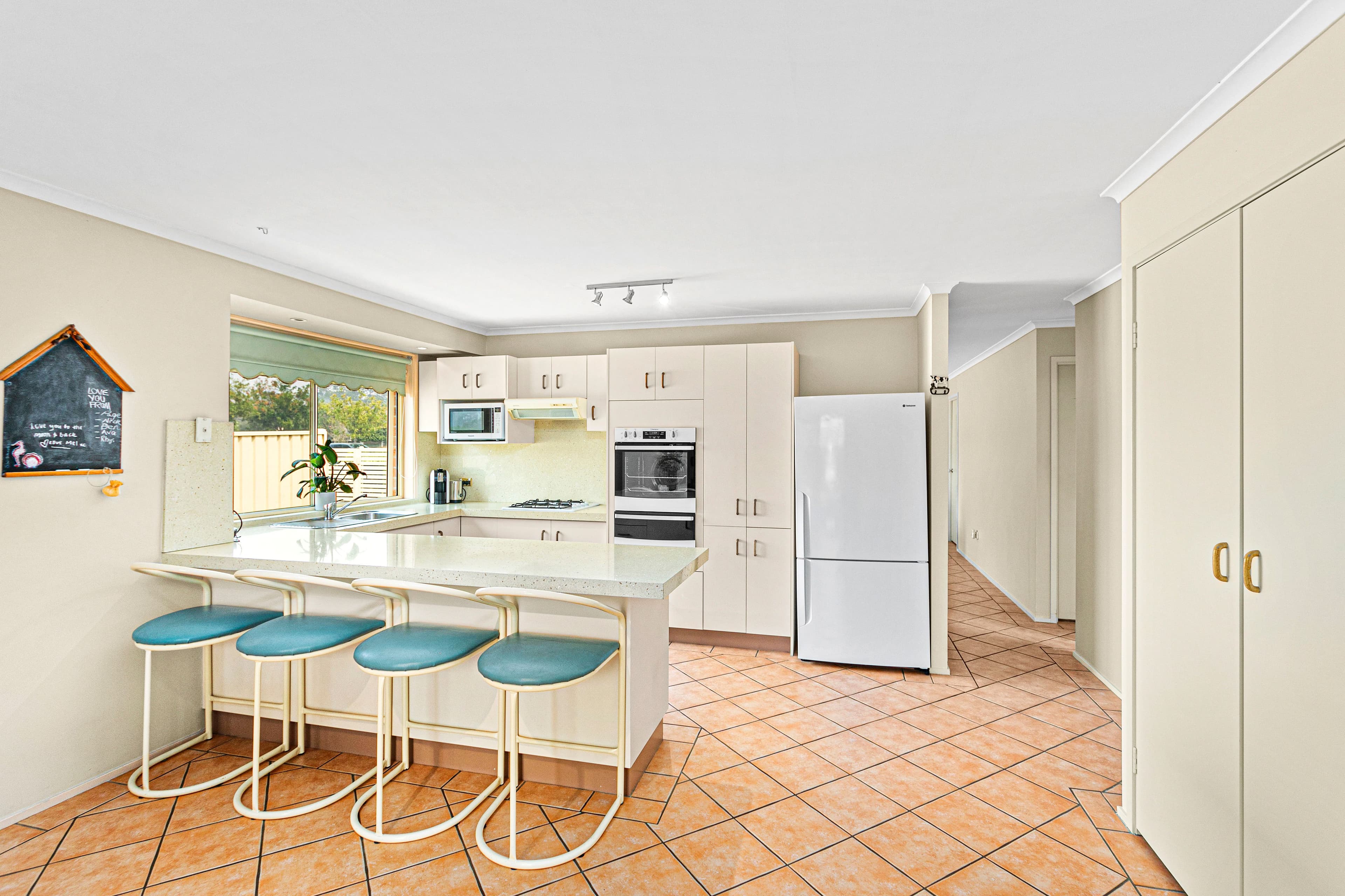14 Durras Close, Flinders - Thumbnail 3
