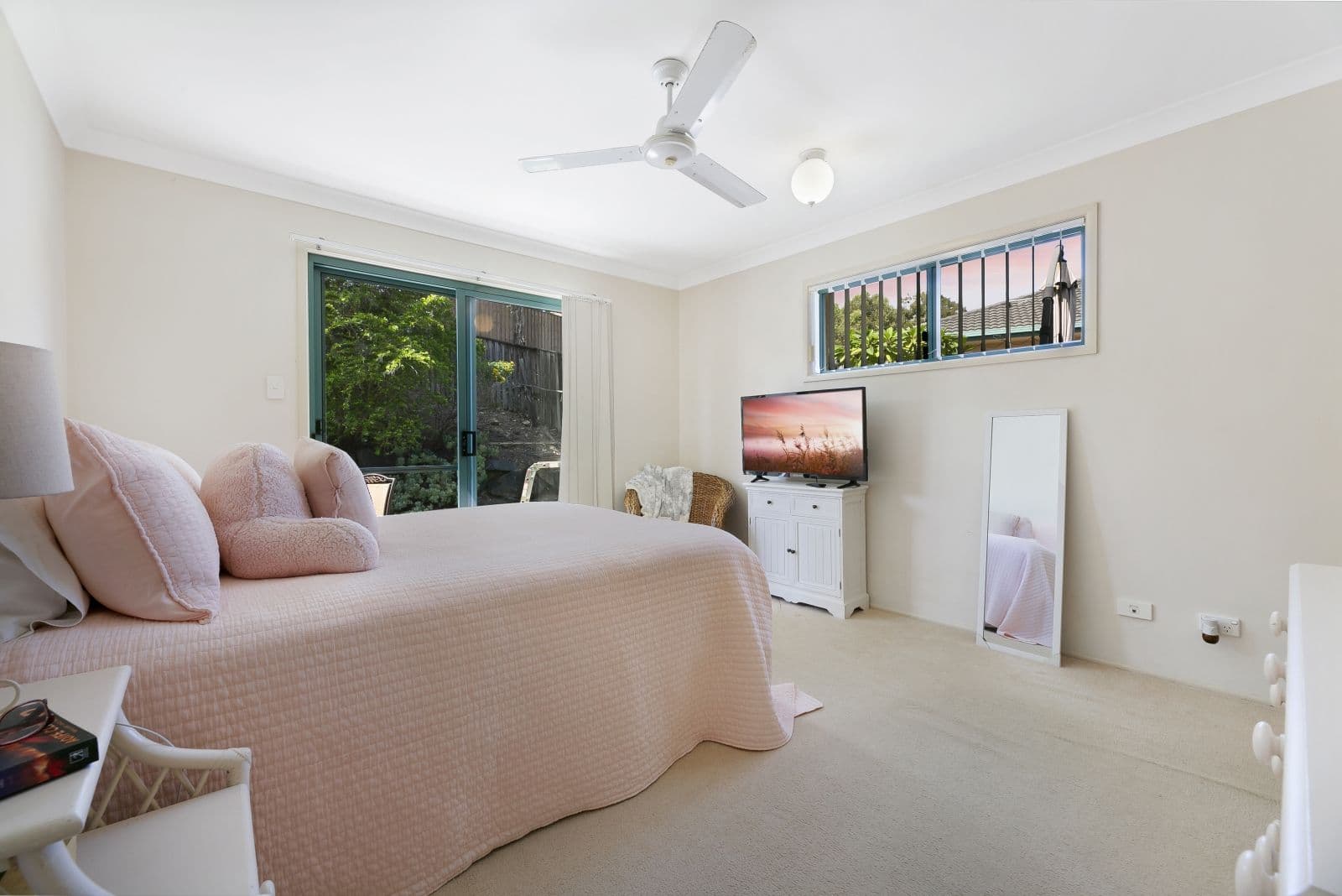 18 Lancashire Drive, Mudgeeraba QLD 4213, Mudgeeraba - Thumbnail 3