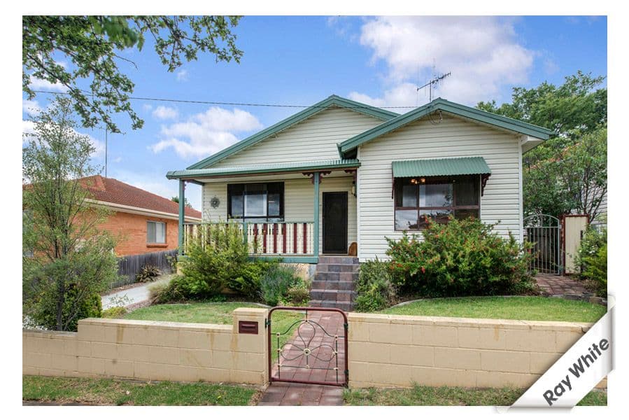 26 Surveyor Street, QUEANBEYAN NSW 2620, Queanbeyan - Image 1