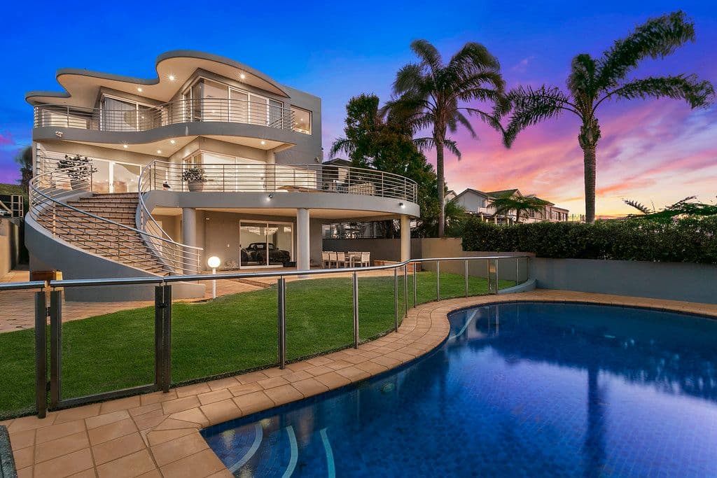 17 Portland Street, Dover Heights - Image 1
