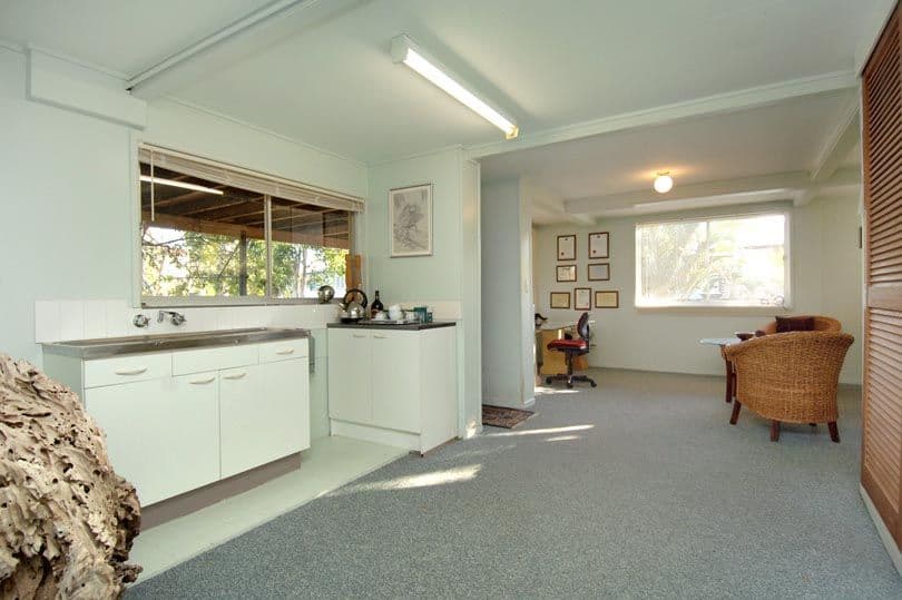 111 Murton Avenue, HOLLAND PARK QLD 4121, Holland Park - Thumbnail 5