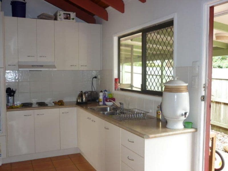 19 Brodiek Street, Strathpine QLD 4500, Strathpine - Thumbnail 2