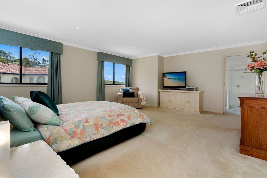 12 Tallowood Way, Frenchs Forest - Thumbnail 4