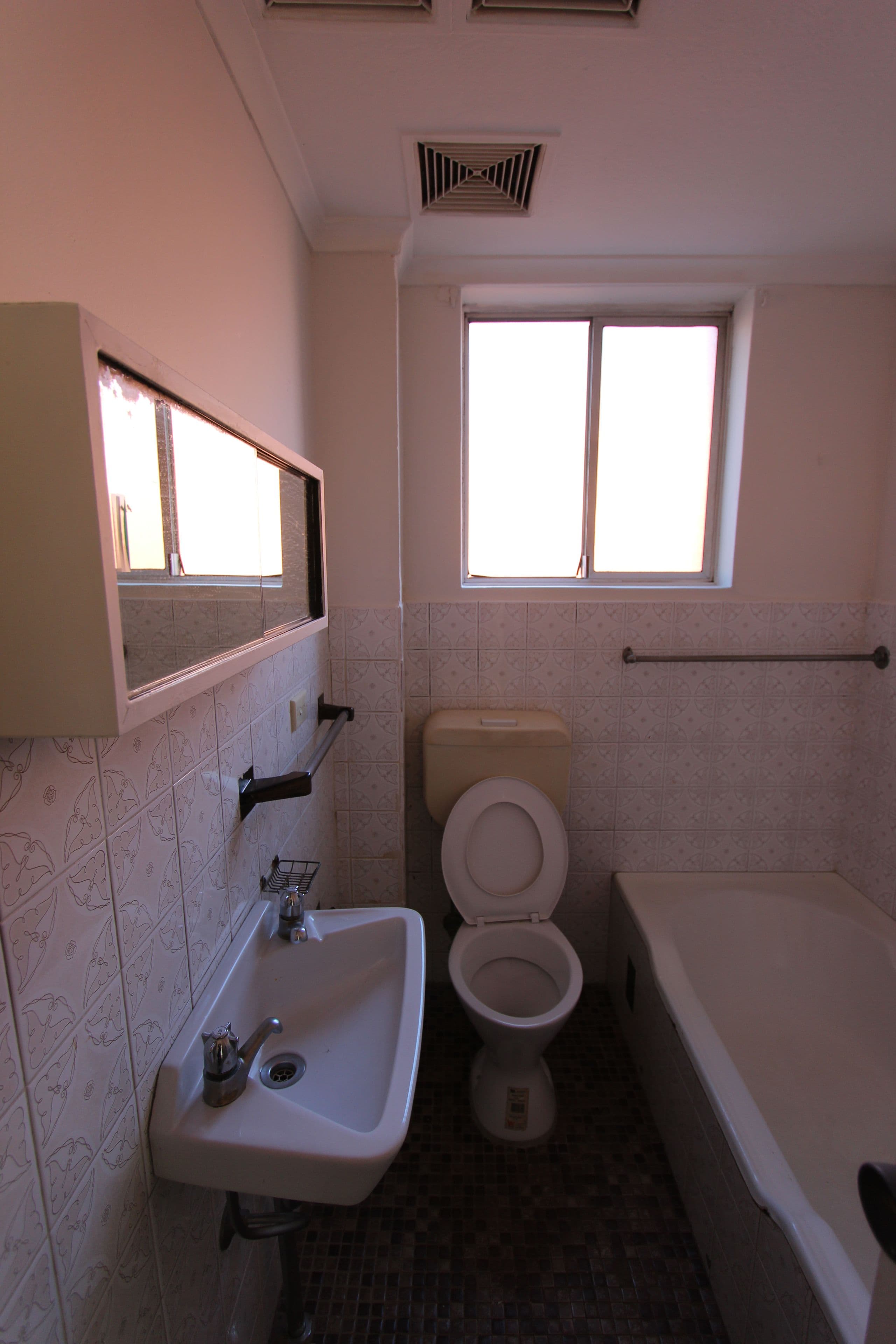 18 York Street, Fairfield NSW 2165, Fairfield - Thumbnail 5