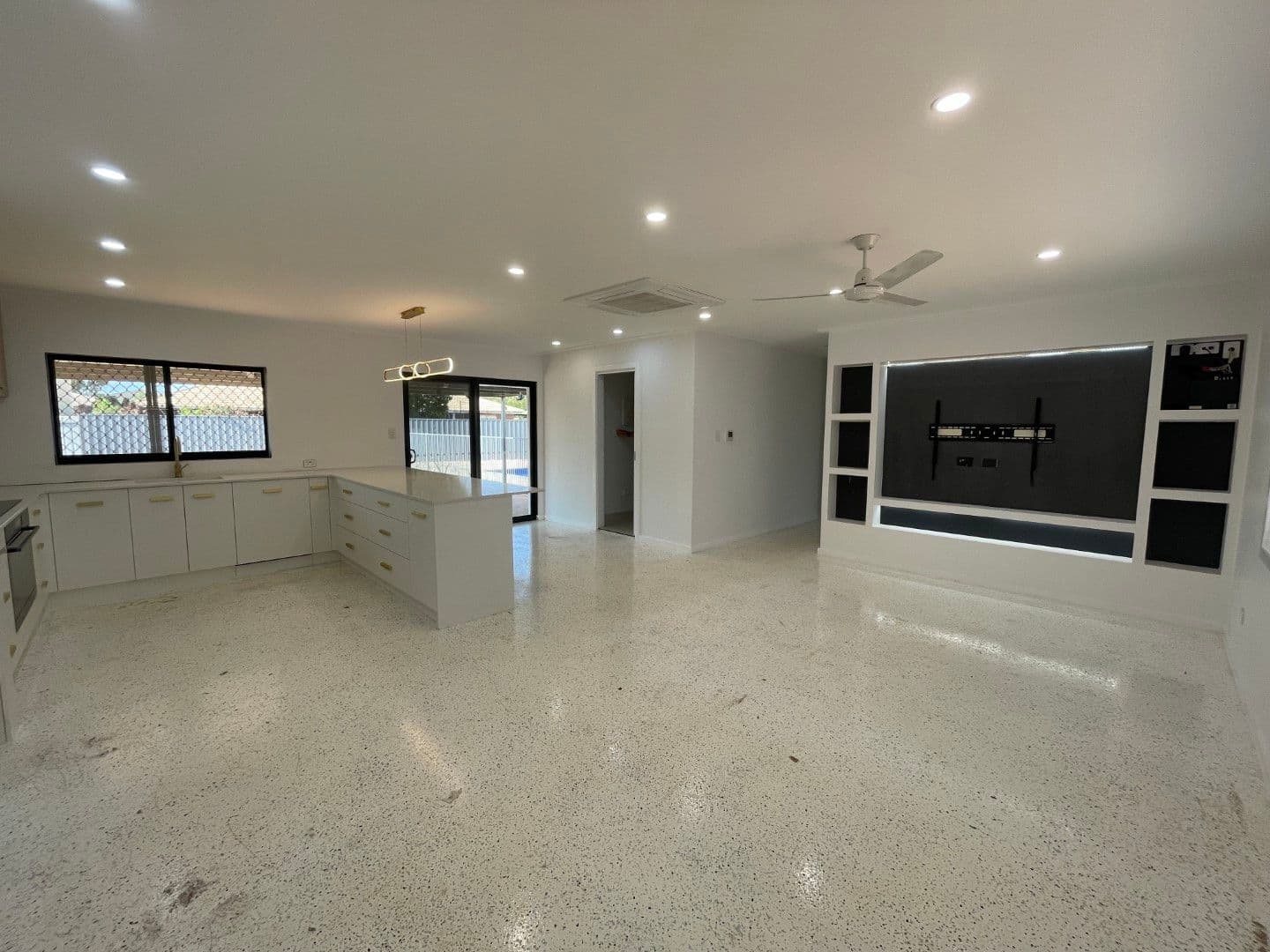 35 Elliott Way, Bulgarra WA 6714, Bulgarra - Thumbnail 6