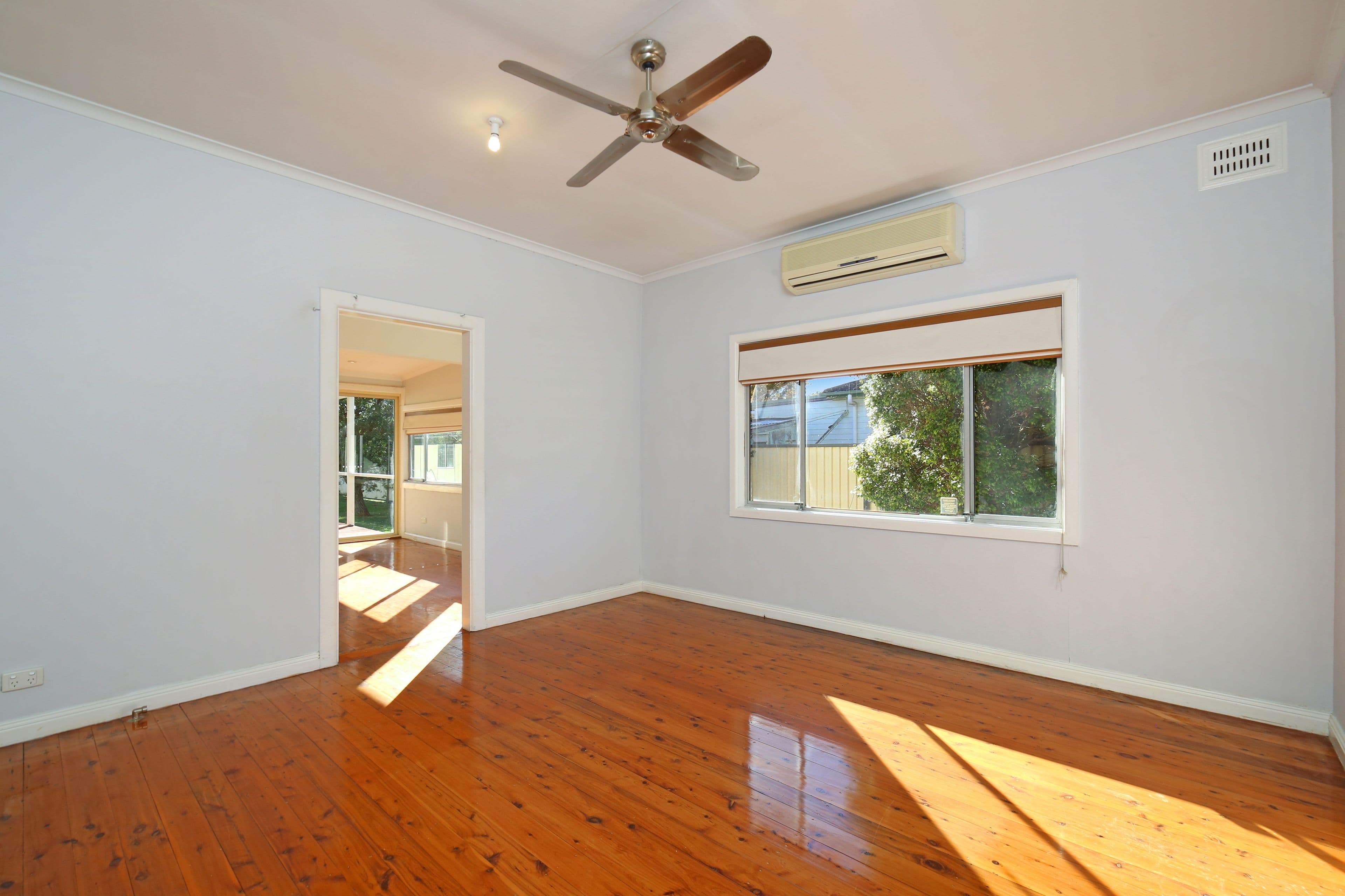30 Grevillia Avenue, Davistown - Thumbnail 2
