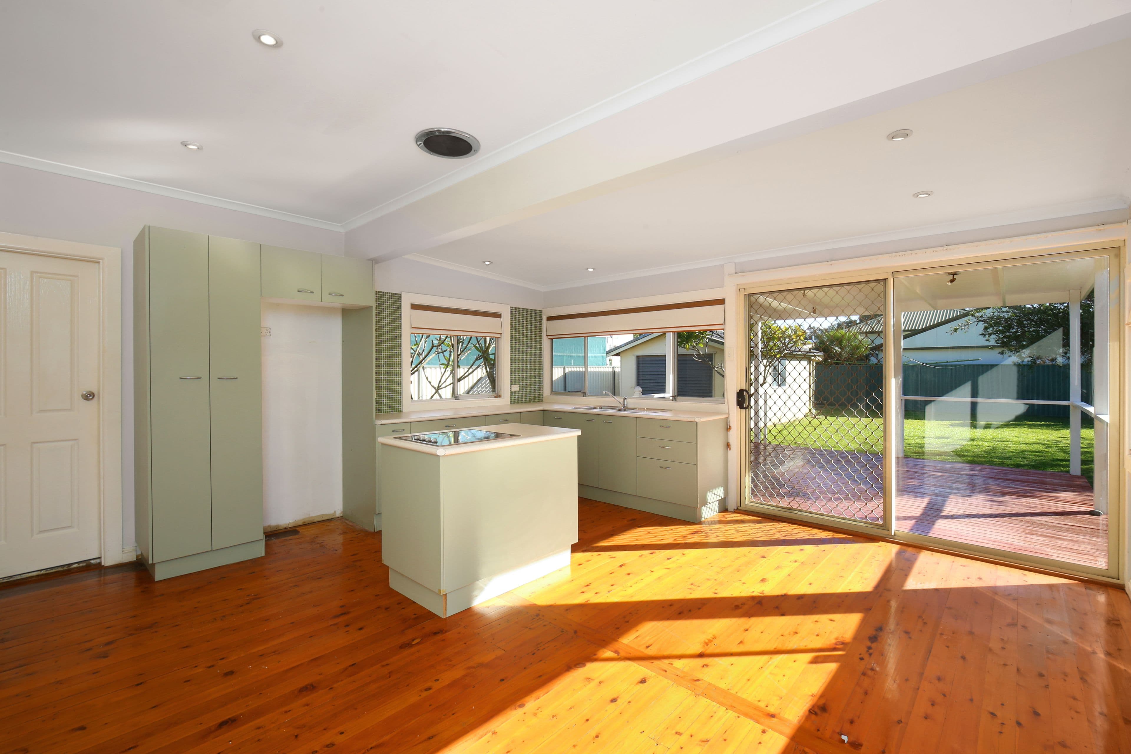 30 Grevillia Avenue, Davistown - Thumbnail 3