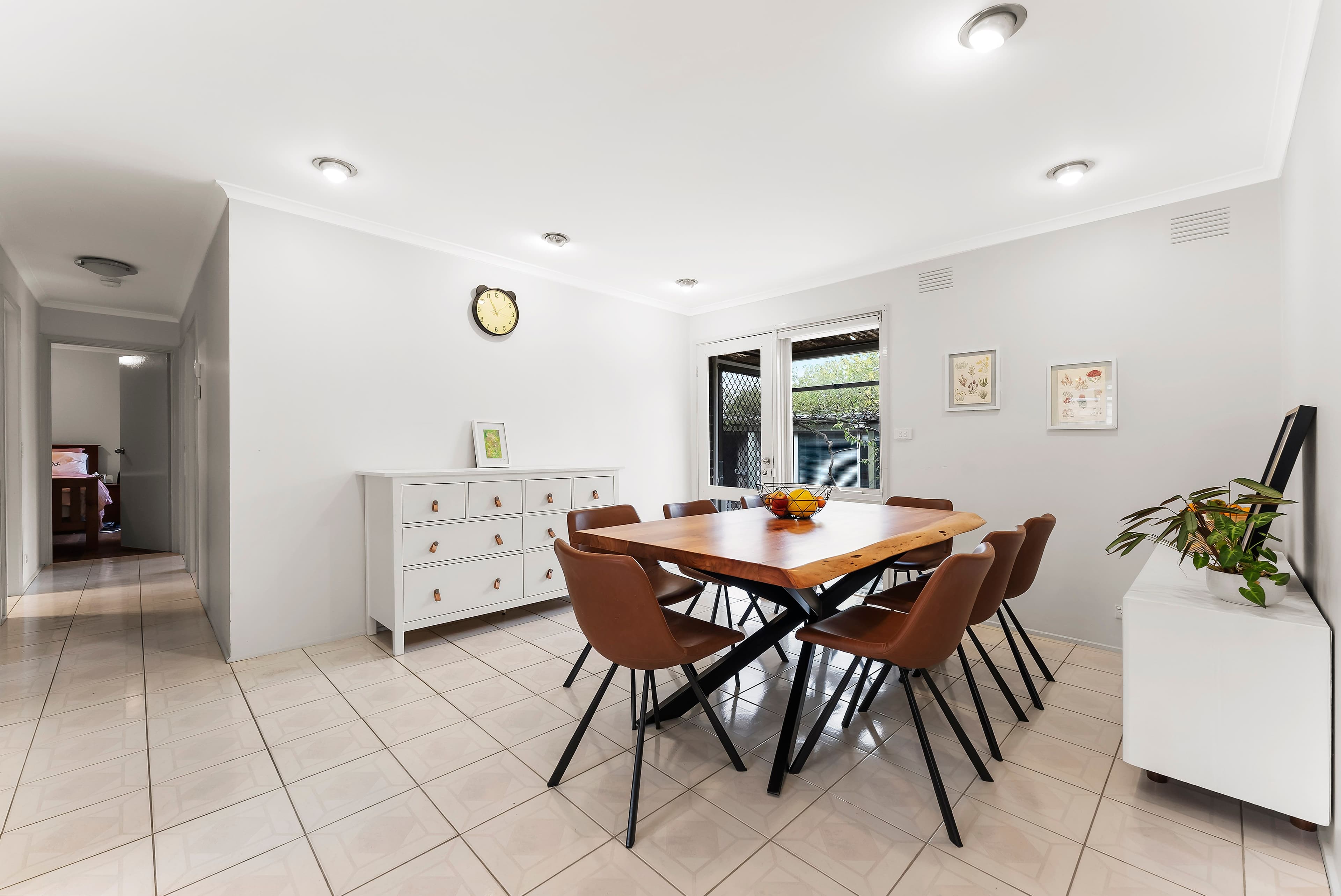 2 Cuthbert Drive, Mill Park VIC 3082, Mill Park - Thumbnail 3