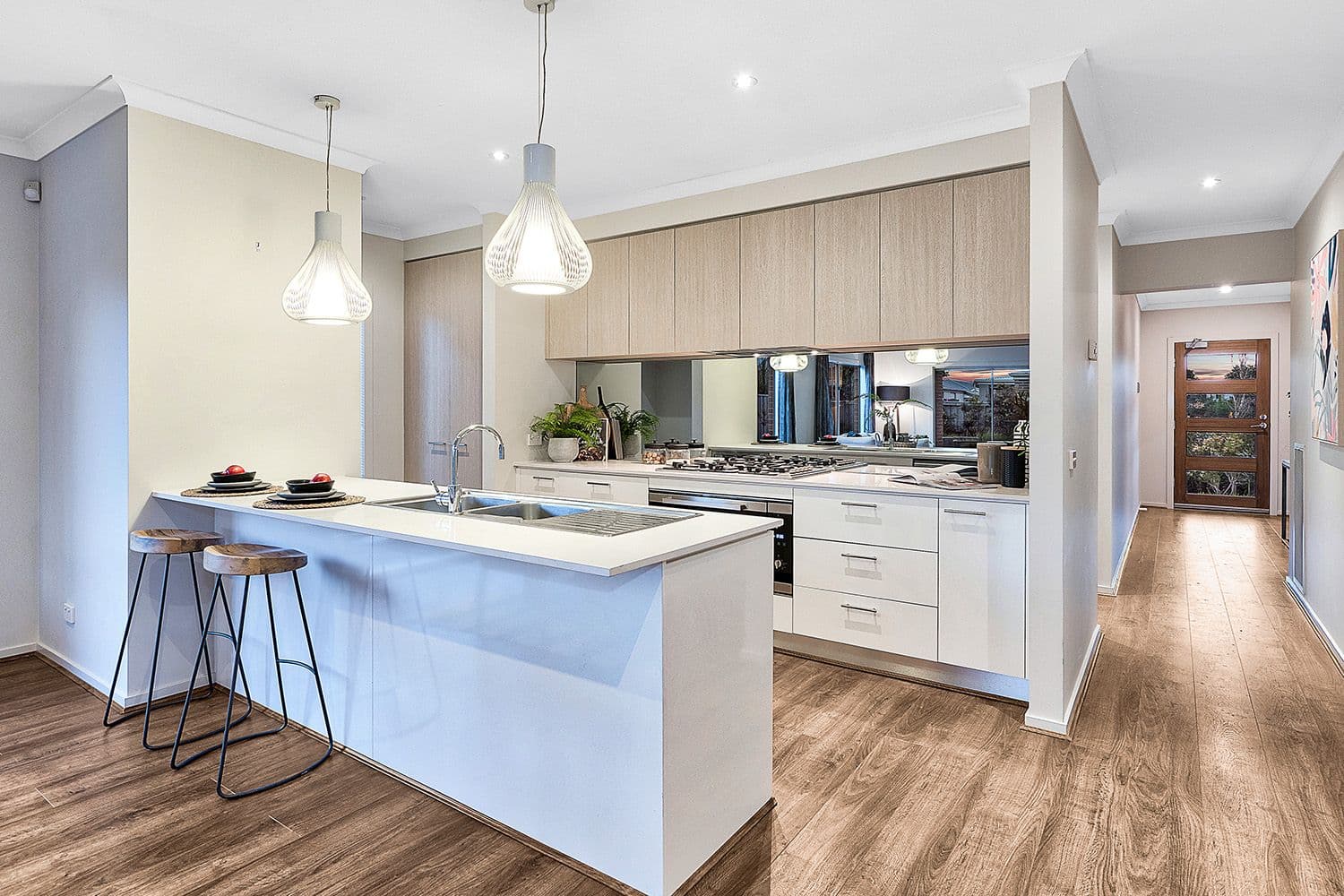 48 Flowerbloom Crescent, Clyde North VIC 3978, Clyde North - Thumbnail 5