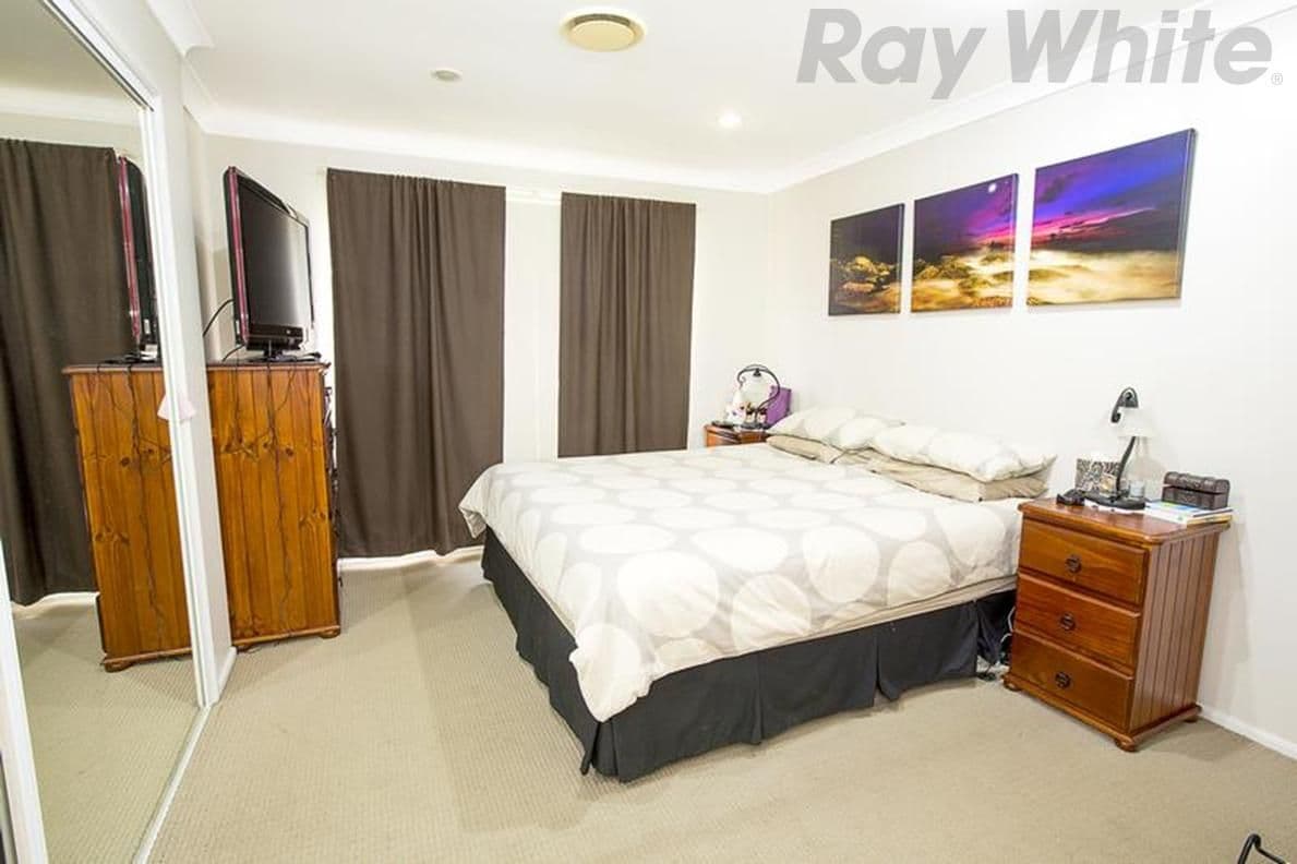12 Palana Close, WEST HOXTON NSW 2171, West Hoxton - Thumbnail 3